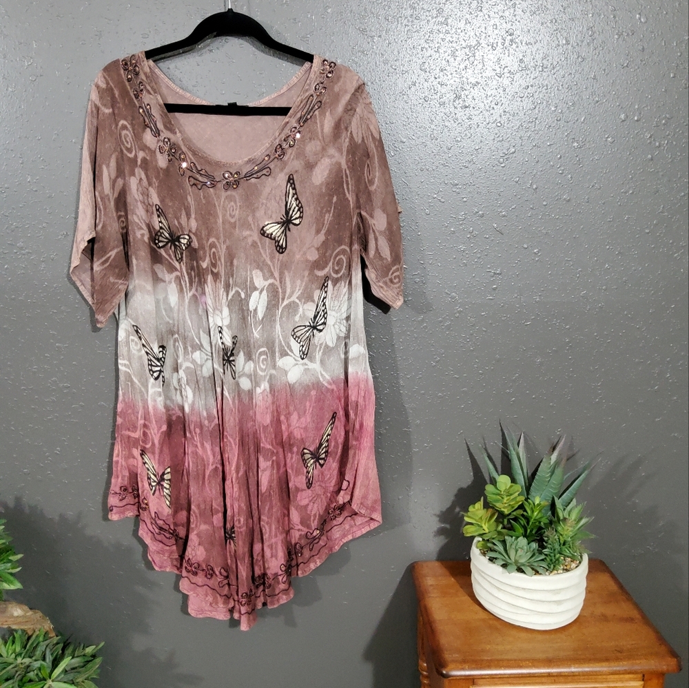 Butterfly Print Women's Top - Brown and Pink